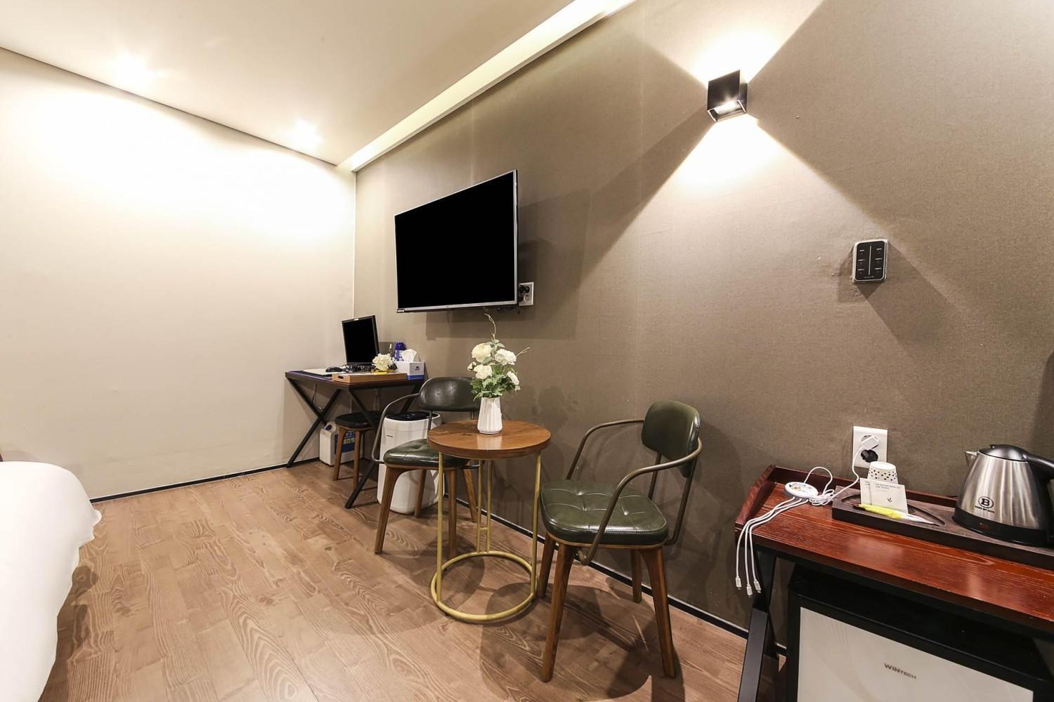 Brown Dot Yangjeong Hotel Busan Exterior foto